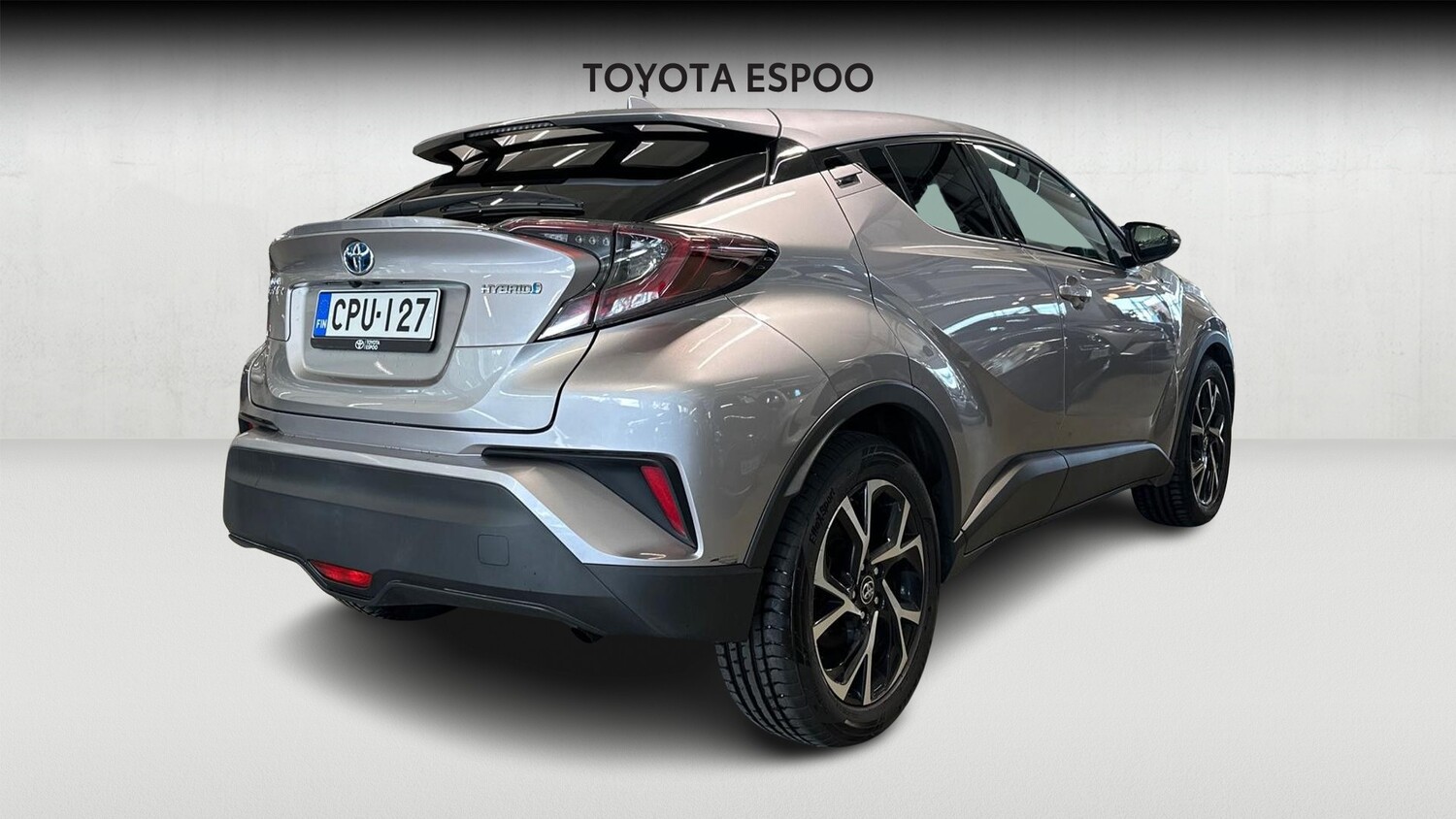 Toyota C-HR vaihtoauto