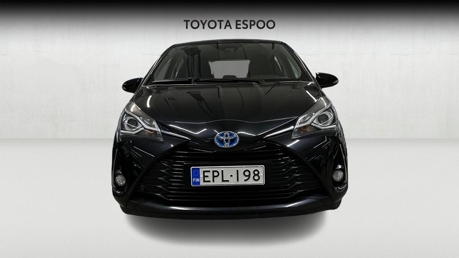 Toyota Yaris vaihtoauto