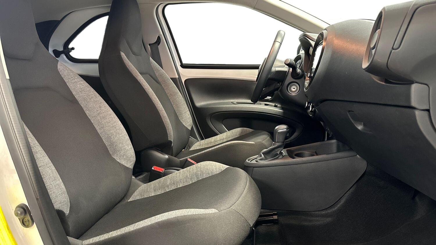 Toyota Aygo X vaihtoauto