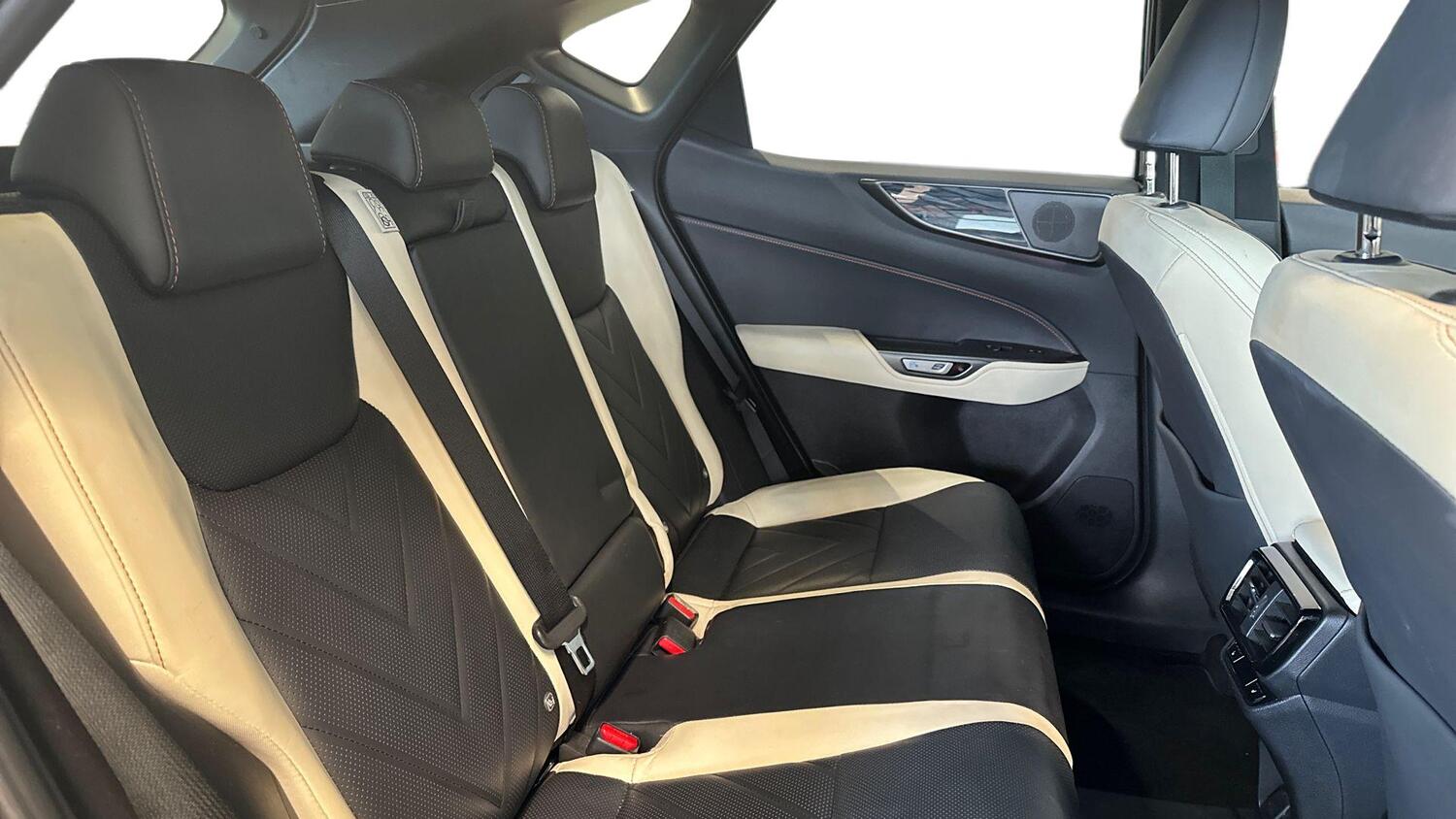 Lexus NX vaihtoauto