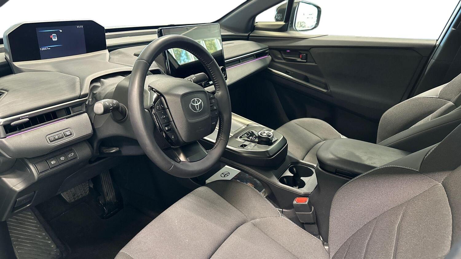 Toyota C-HR+ vaihtoauto