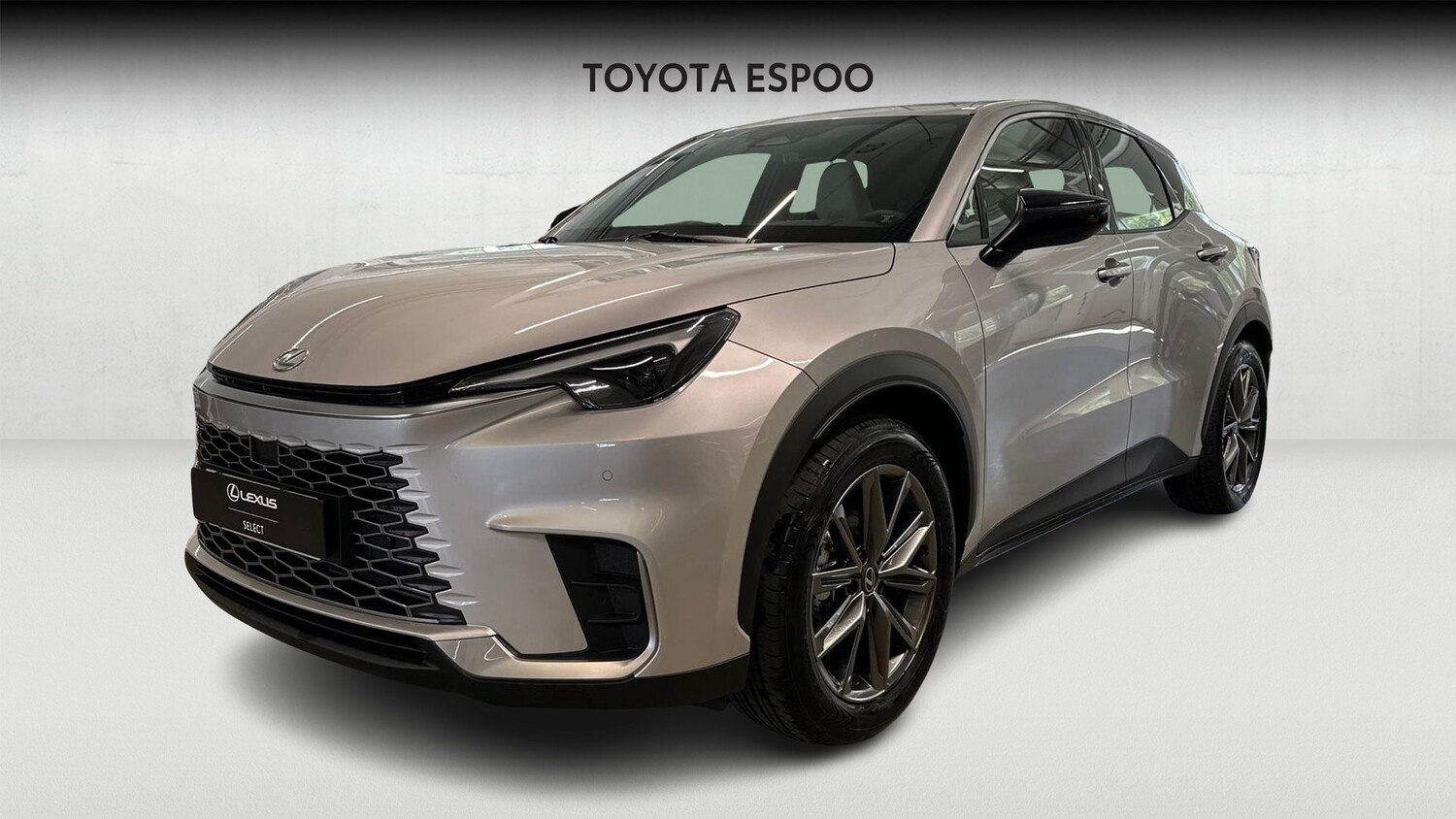 Lexus LBX vaihtoauto