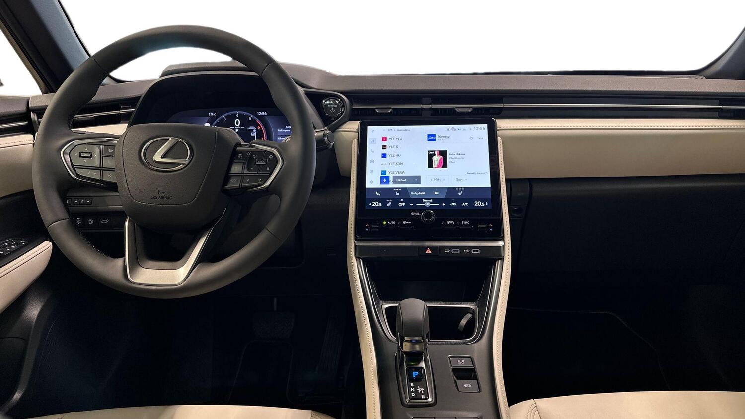 Lexus LBX vaihtoauto