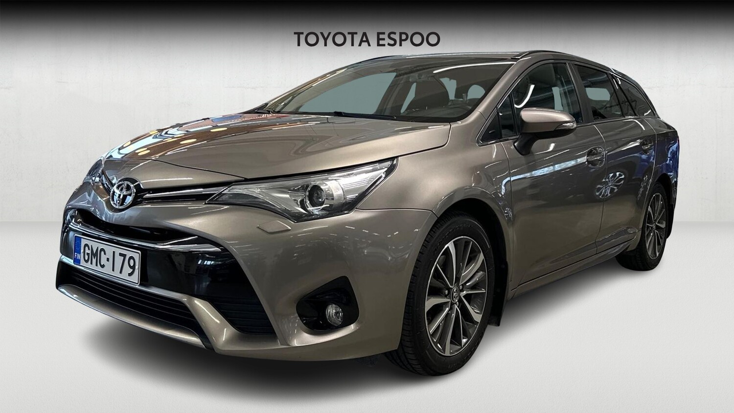 Toyota Avensis vaihtoauto
