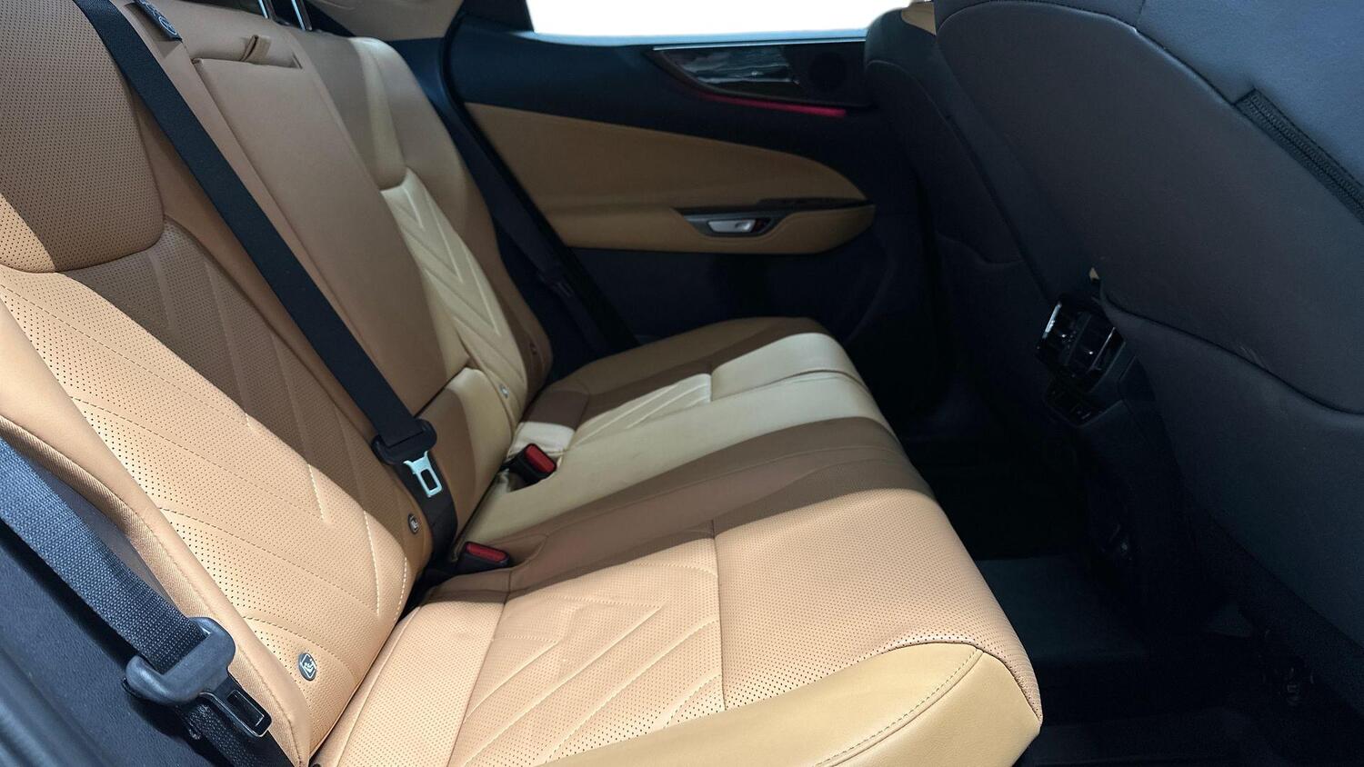 Lexus NX vaihtoauto