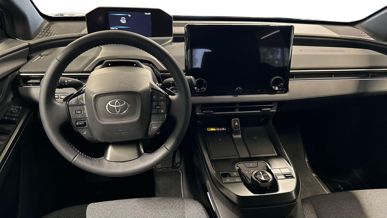 Toyota bZ4X vaihtoauto