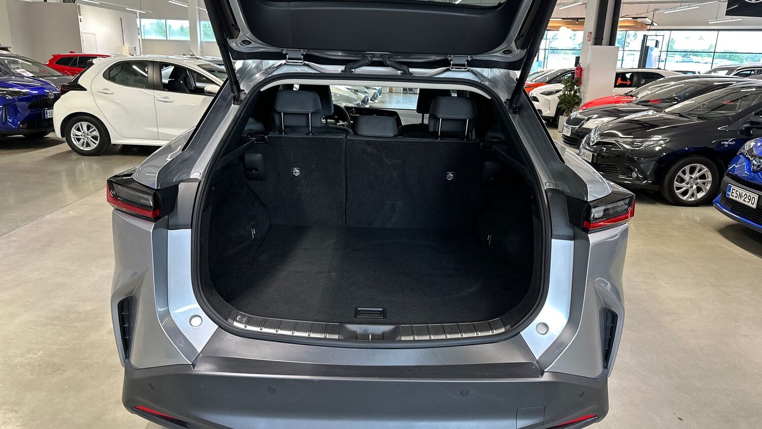 Lexus RZ vaihtoauto
