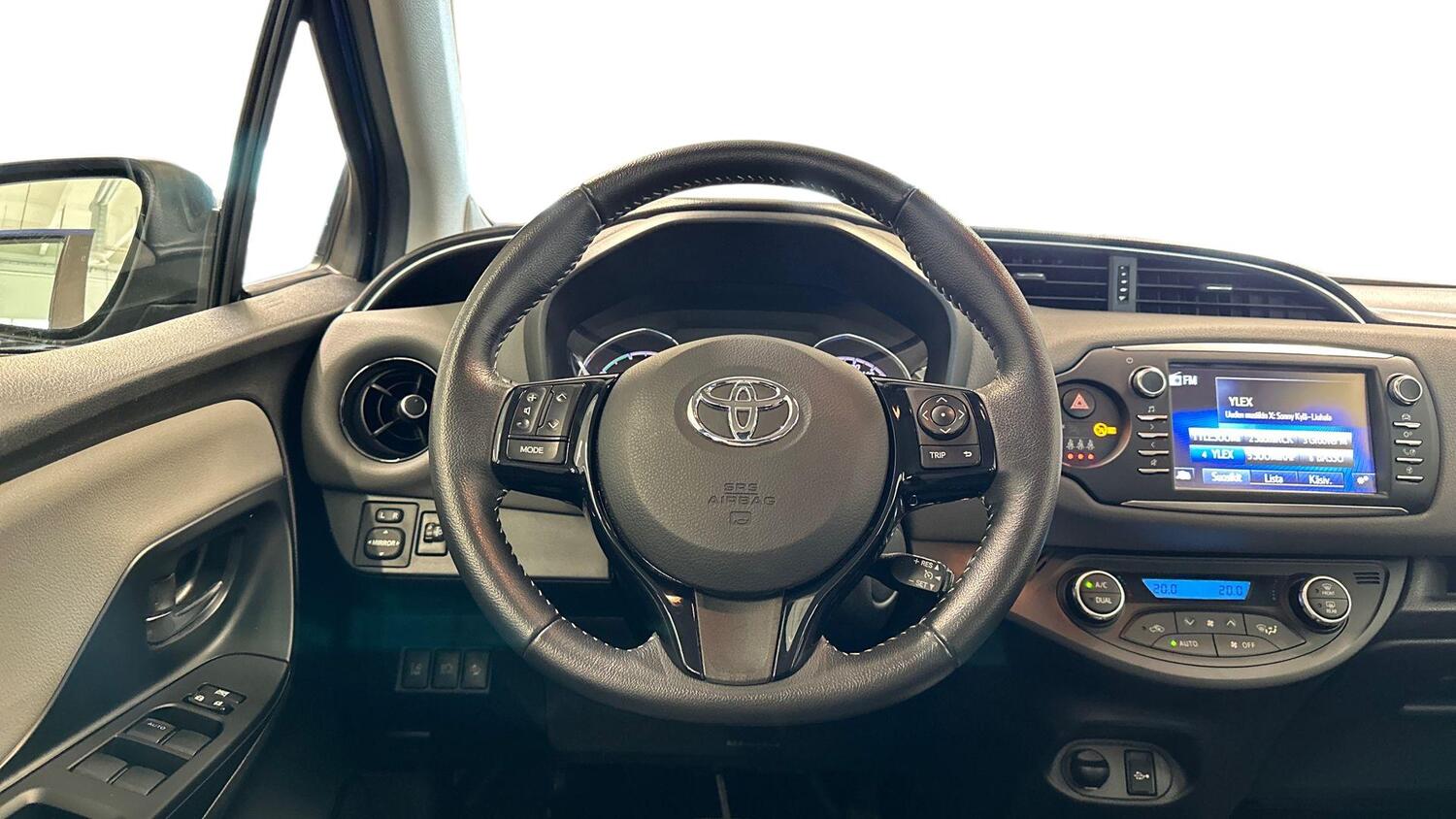 Toyota Yaris vaihtoauto