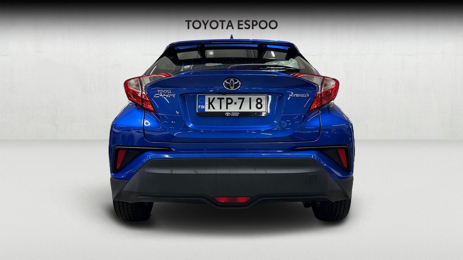 Toyota C-HR vaihtoauto