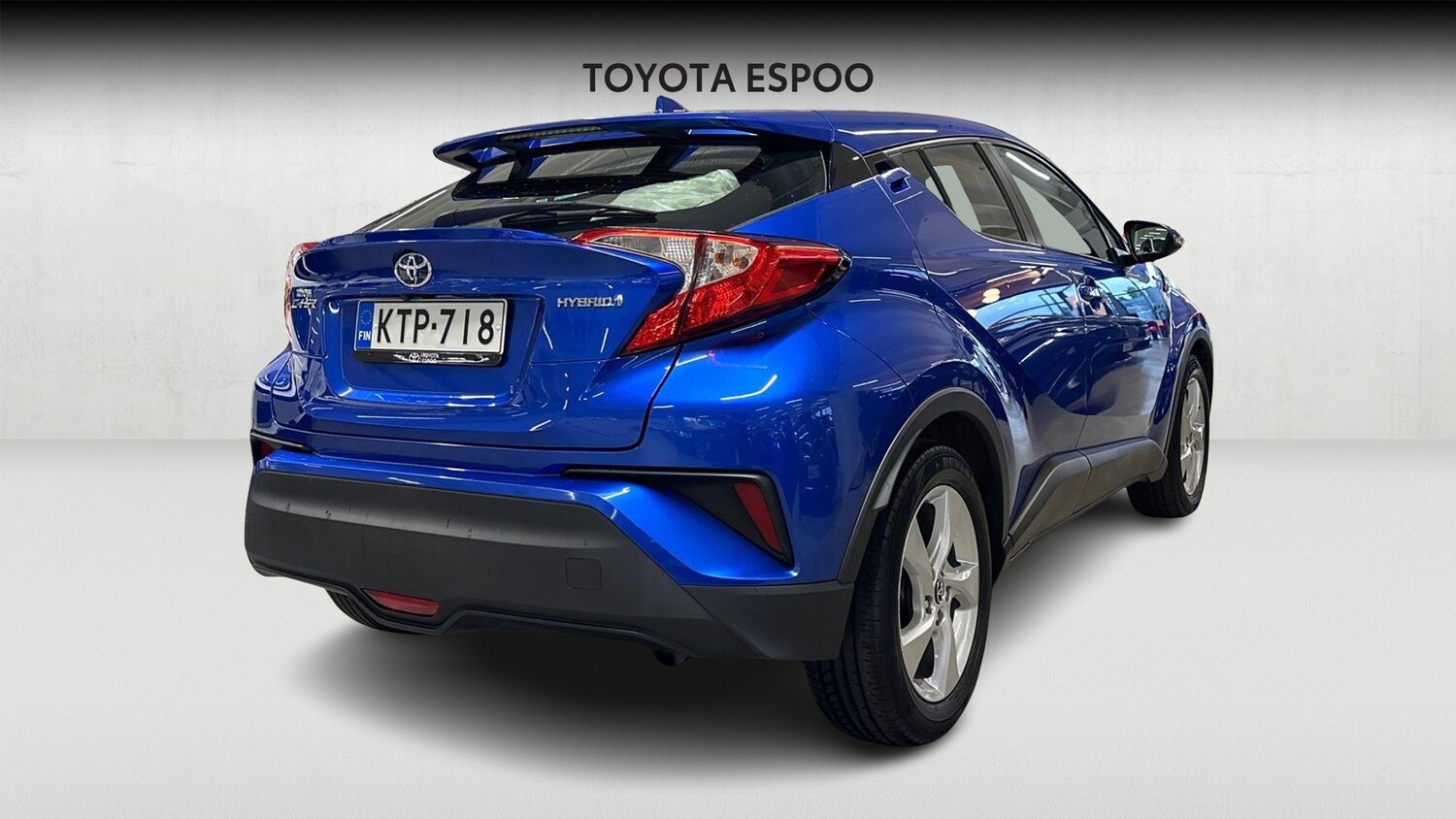 Toyota C-HR vaihtoauto