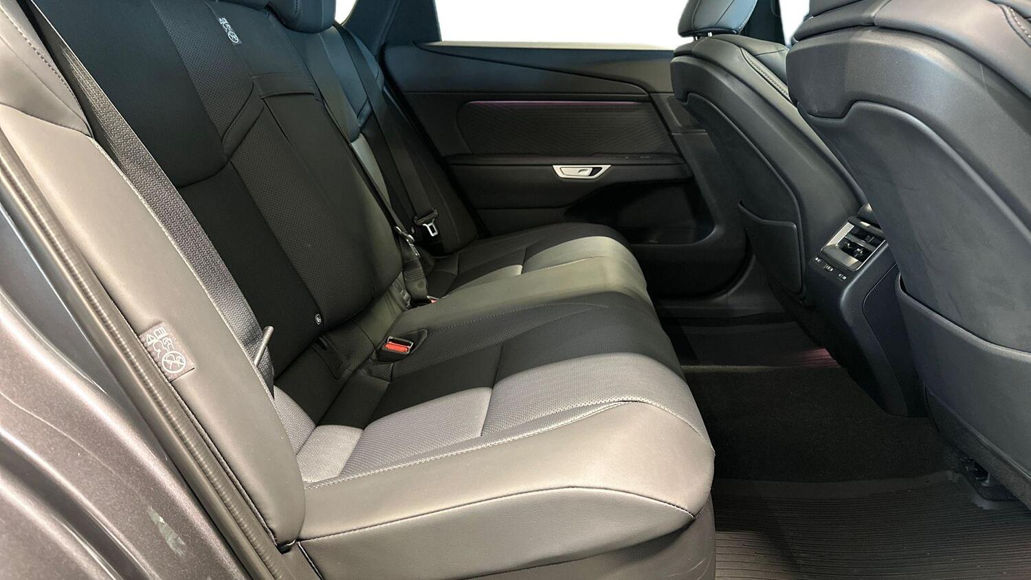 Lexus ES vaihtoauto