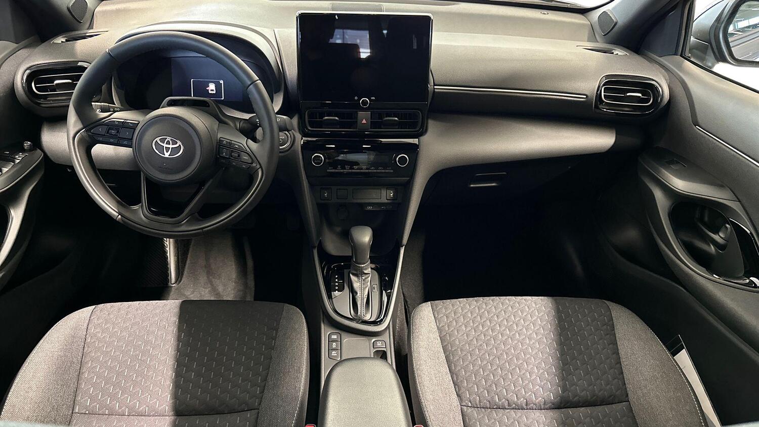 Toyota Yaris Cross vaihtoauto