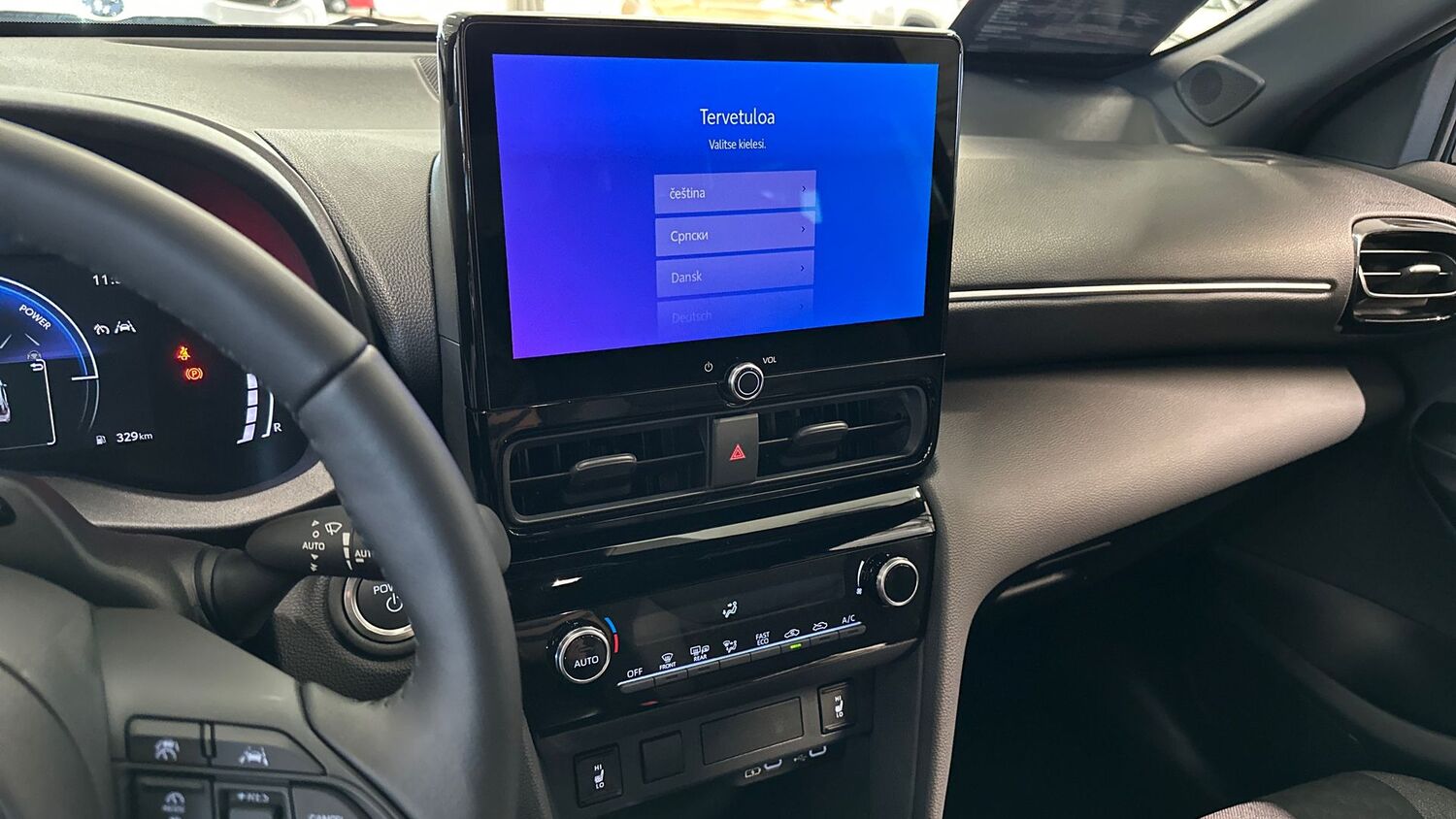 Toyota Yaris Cross vaihtoauto
