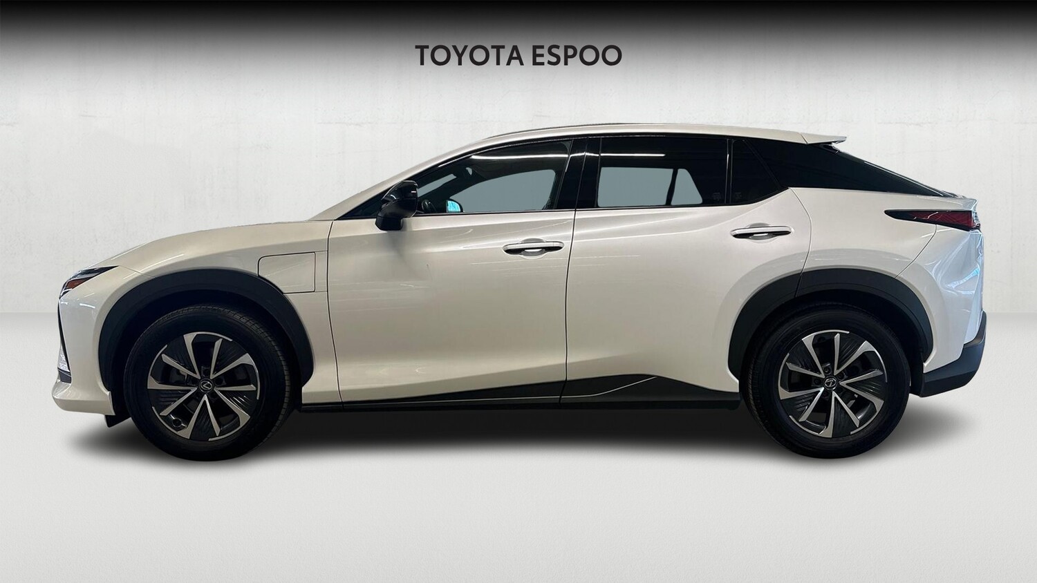 Lexus RZ vaihtoauto