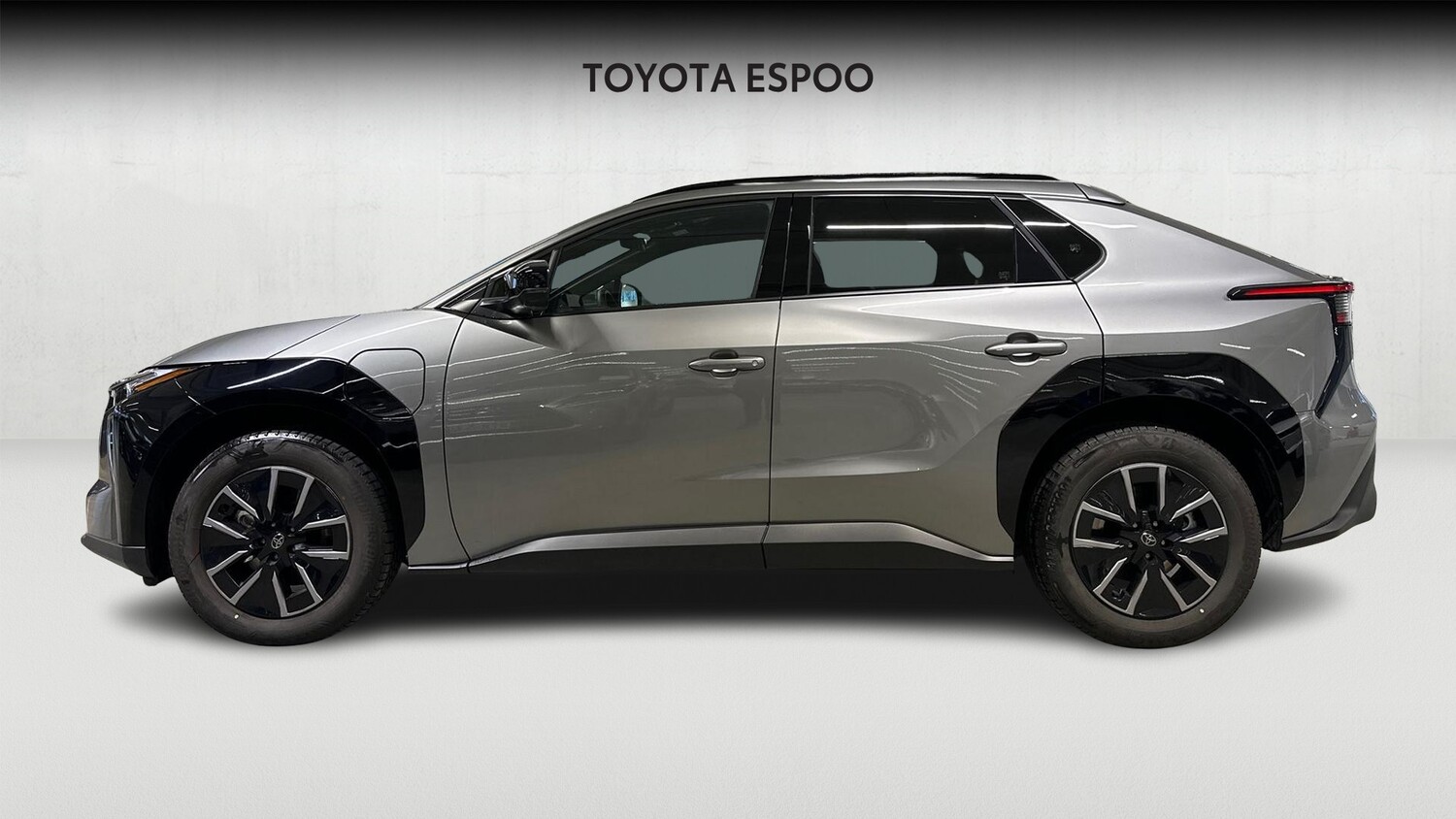 Toyota bZ4X vaihtoauto