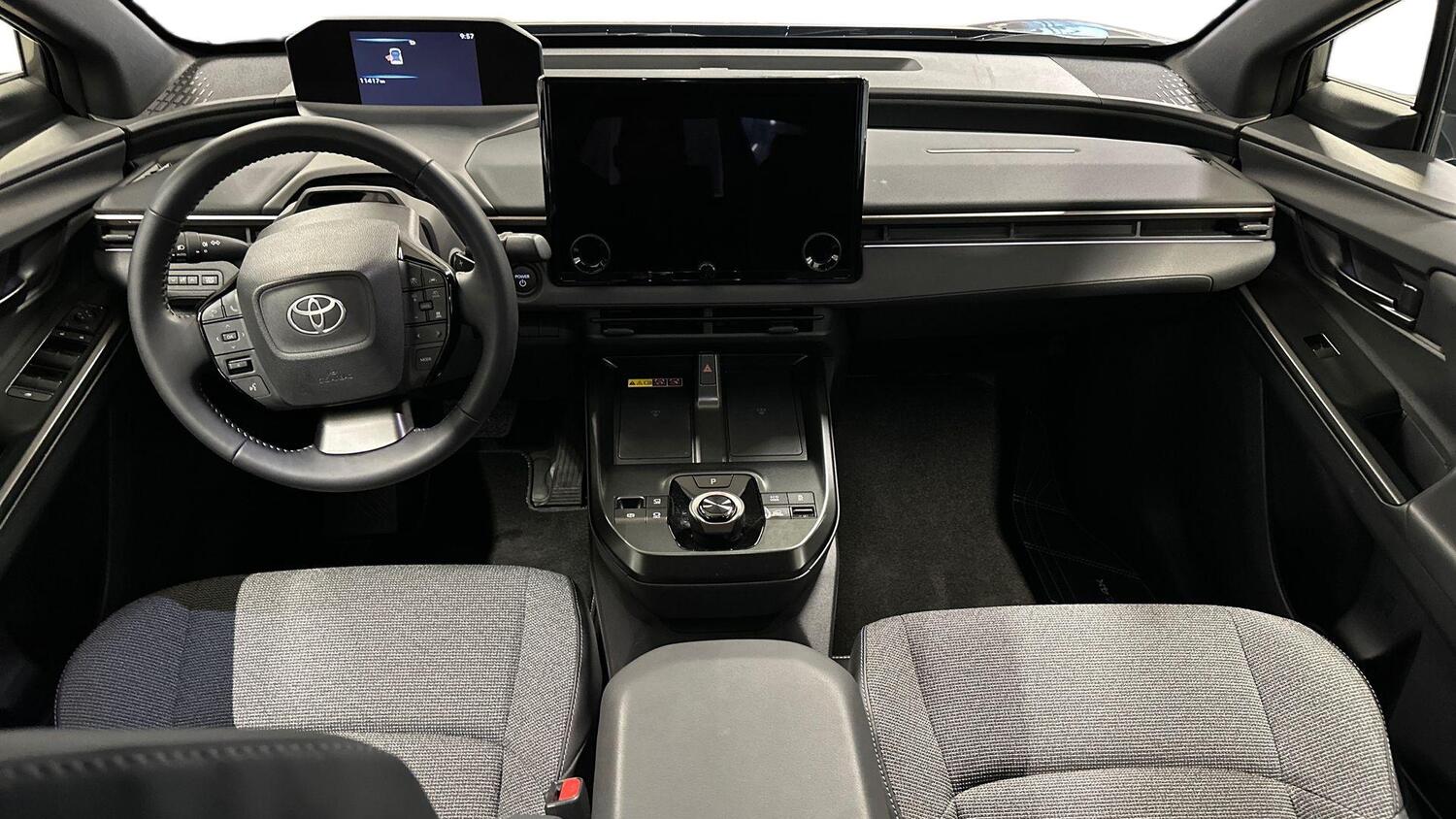 Toyota bZ4X vaihtoauto