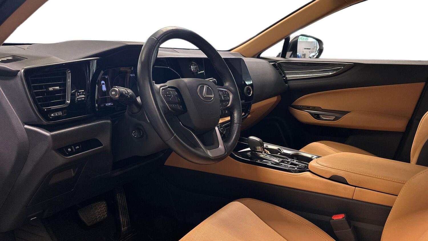 Lexus NX vaihtoauto