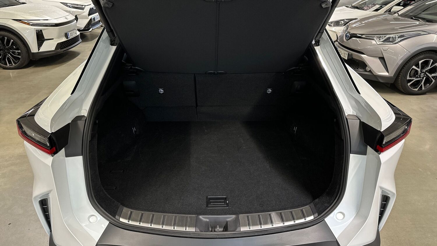 Lexus RZ vaihtoauto
