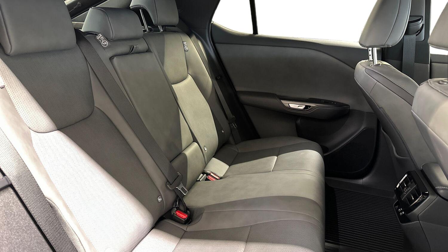 Lexus RZ vaihtoauto