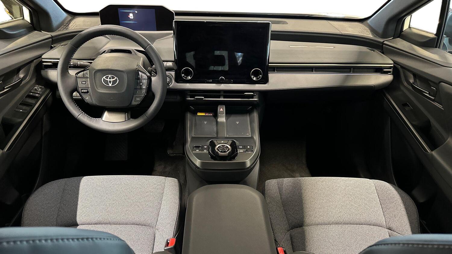 Toyota bZ4X Touring vaihtoauto