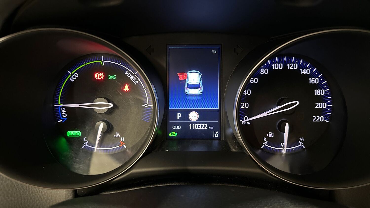 Toyota C-HR vaihtoauto