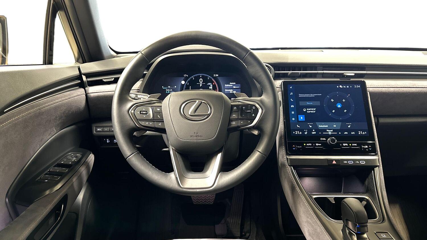 Lexus LBX vaihtoauto