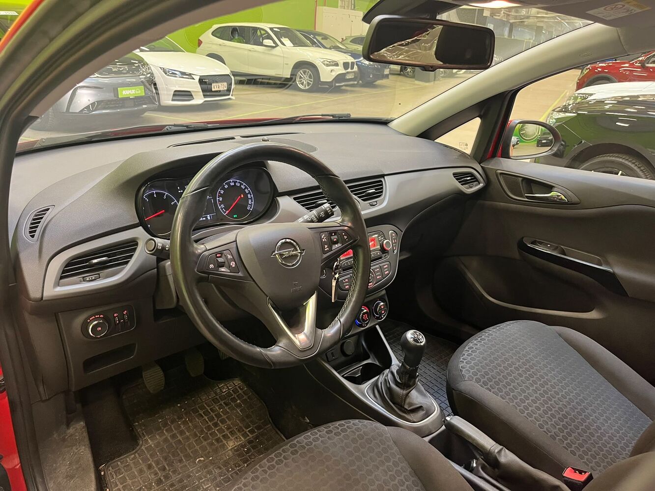 Opel Corsa vaihtoauto