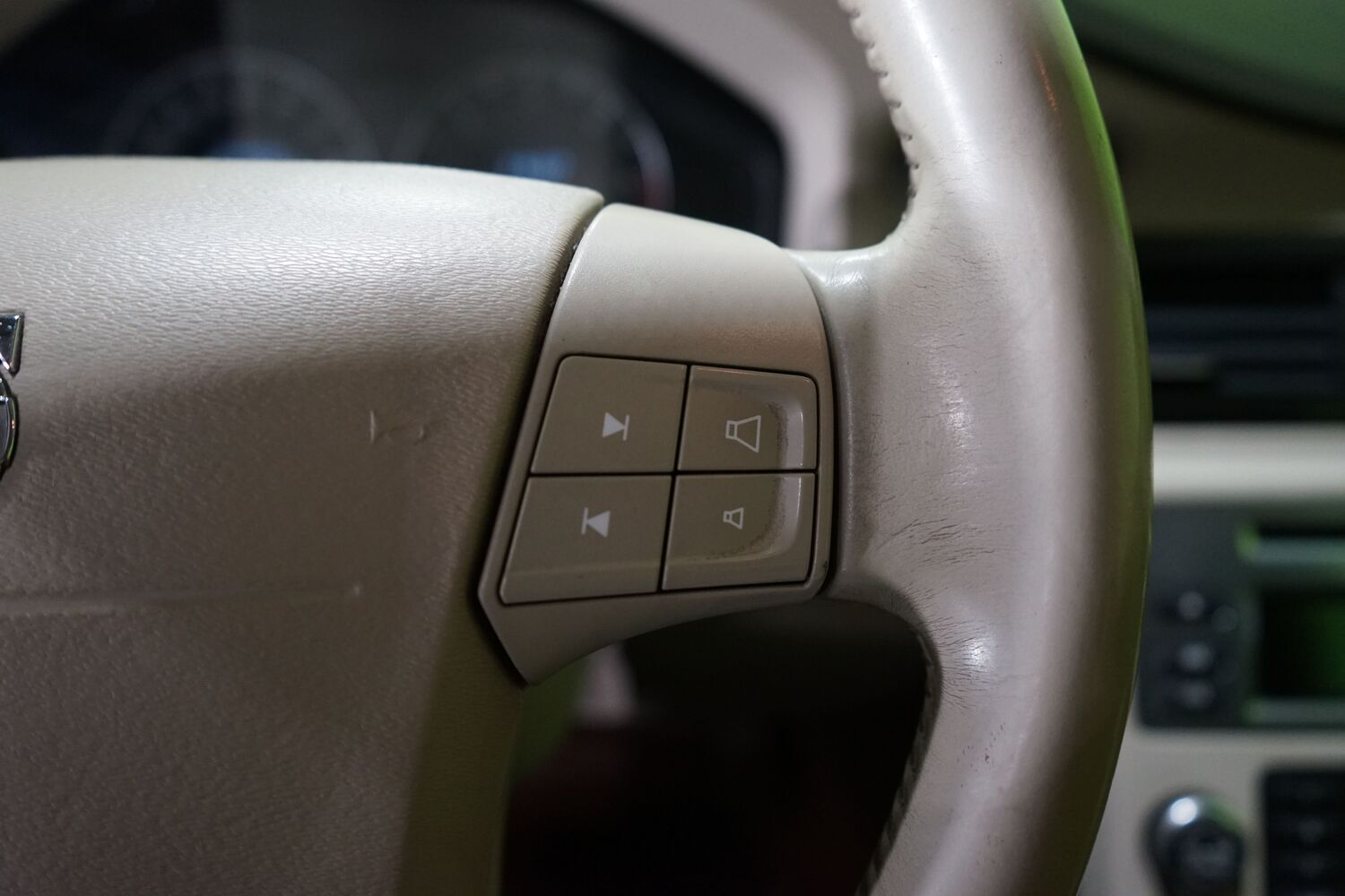 Volvo XC70 vaihtoauto