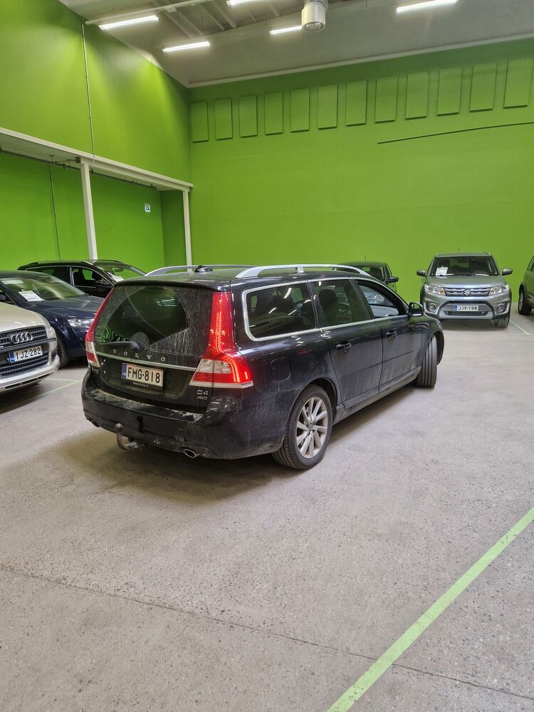 Volvo V70 vaihtoauto