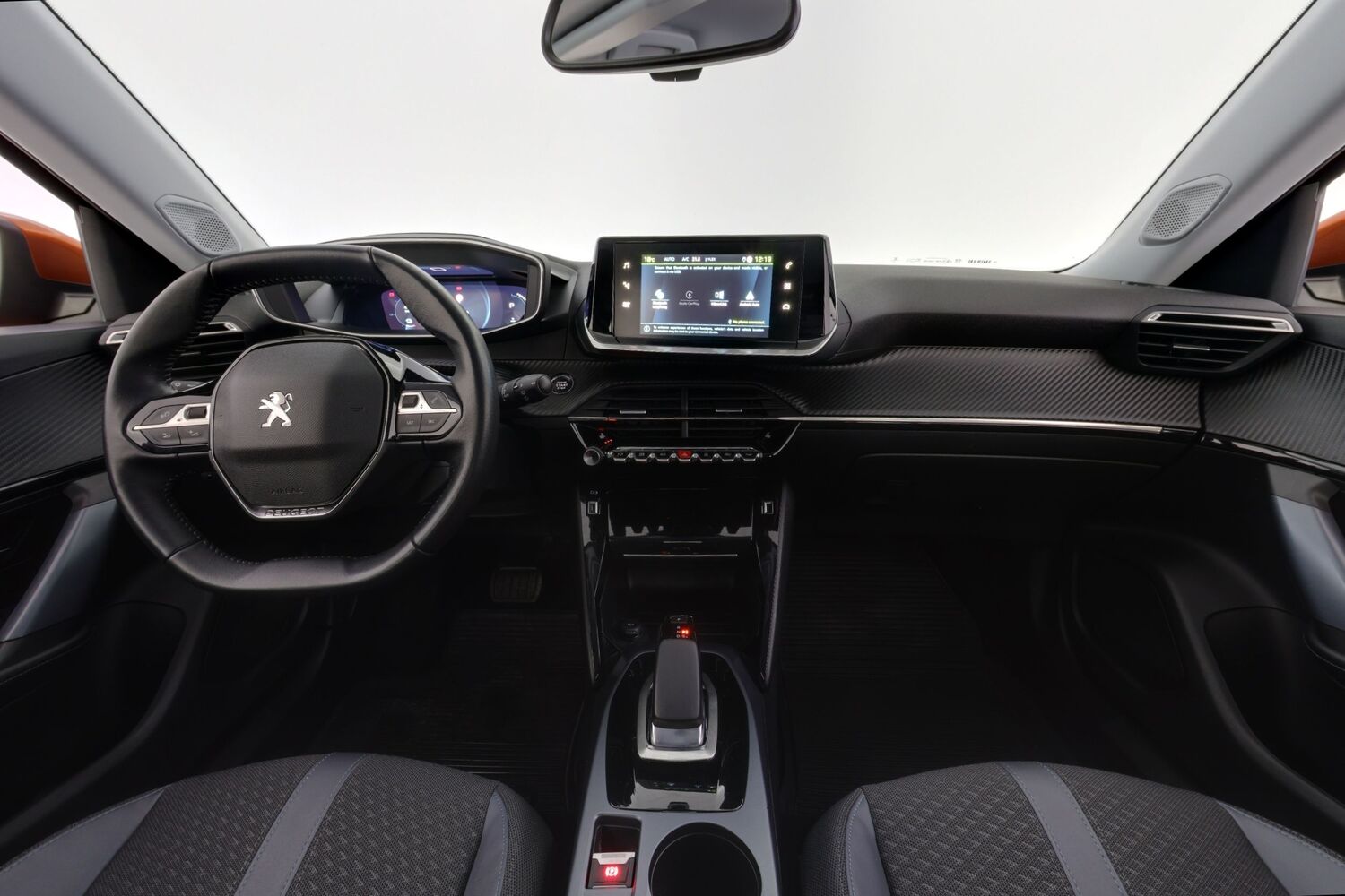Peugeot e-2008 vaihtoauto