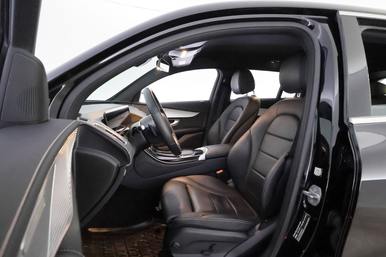 Mercedes-Benz EQC vaihtoauto