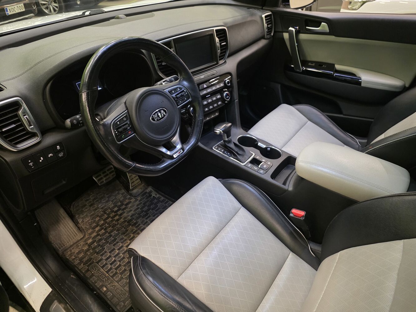 Kia Sportage vaihtoauto