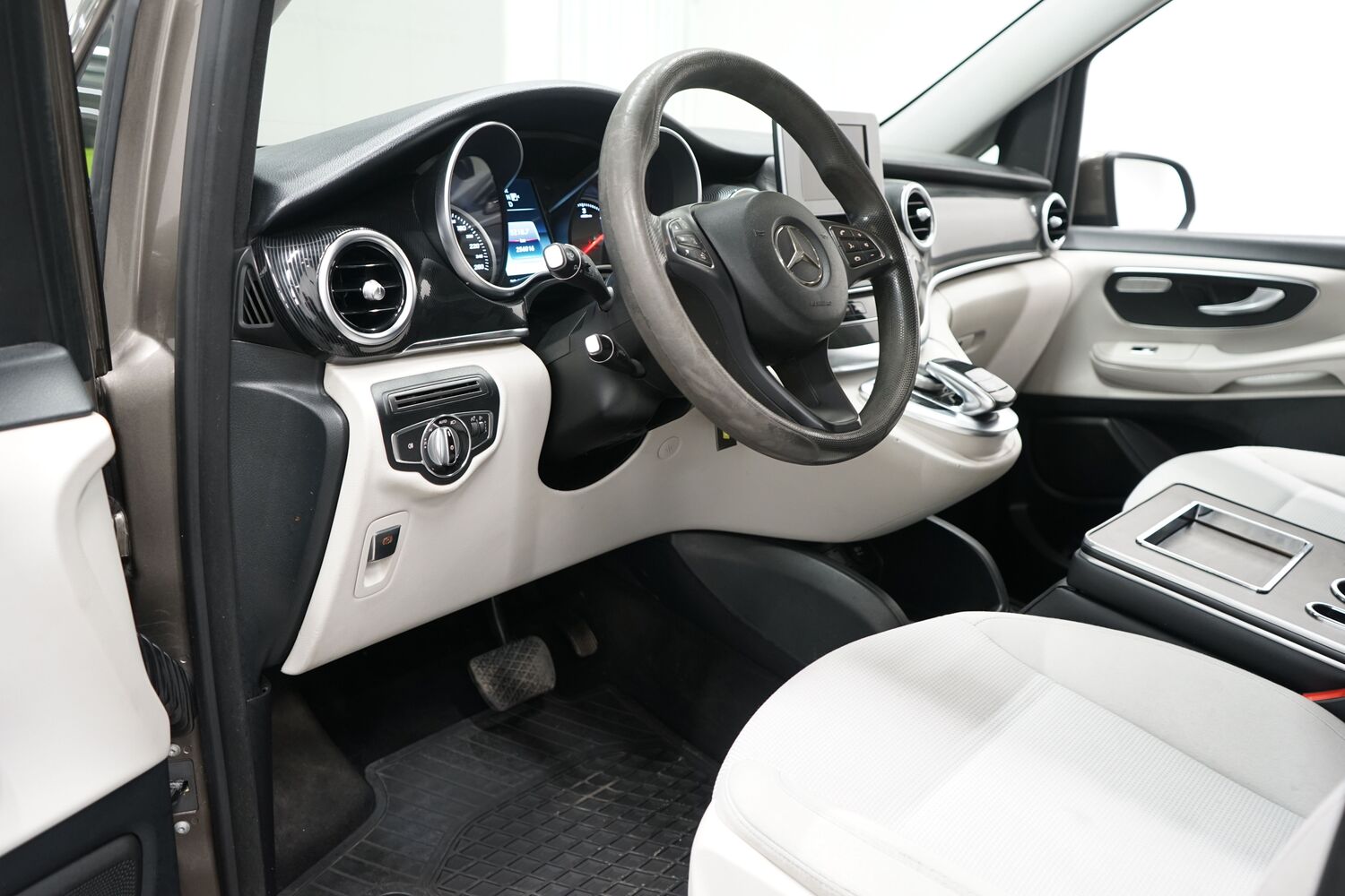 Mercedes-Benz V vaihtoauto