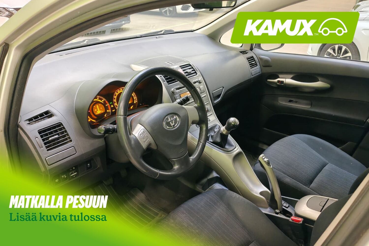 Toyota Auris vaihtoauto