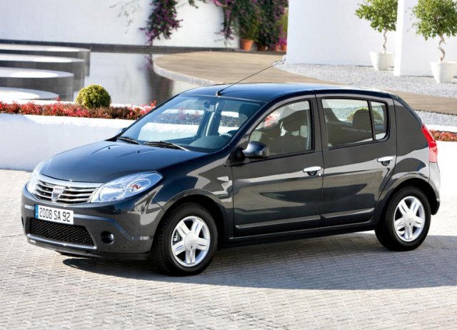 Koeajo Dacia Sandero 1.6 Hi-Flex Laureate