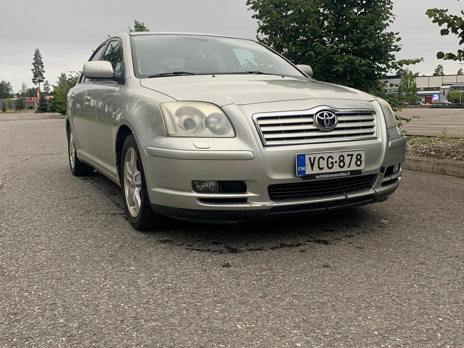 ostetaan toyota avensis ostetaan toyota avensis