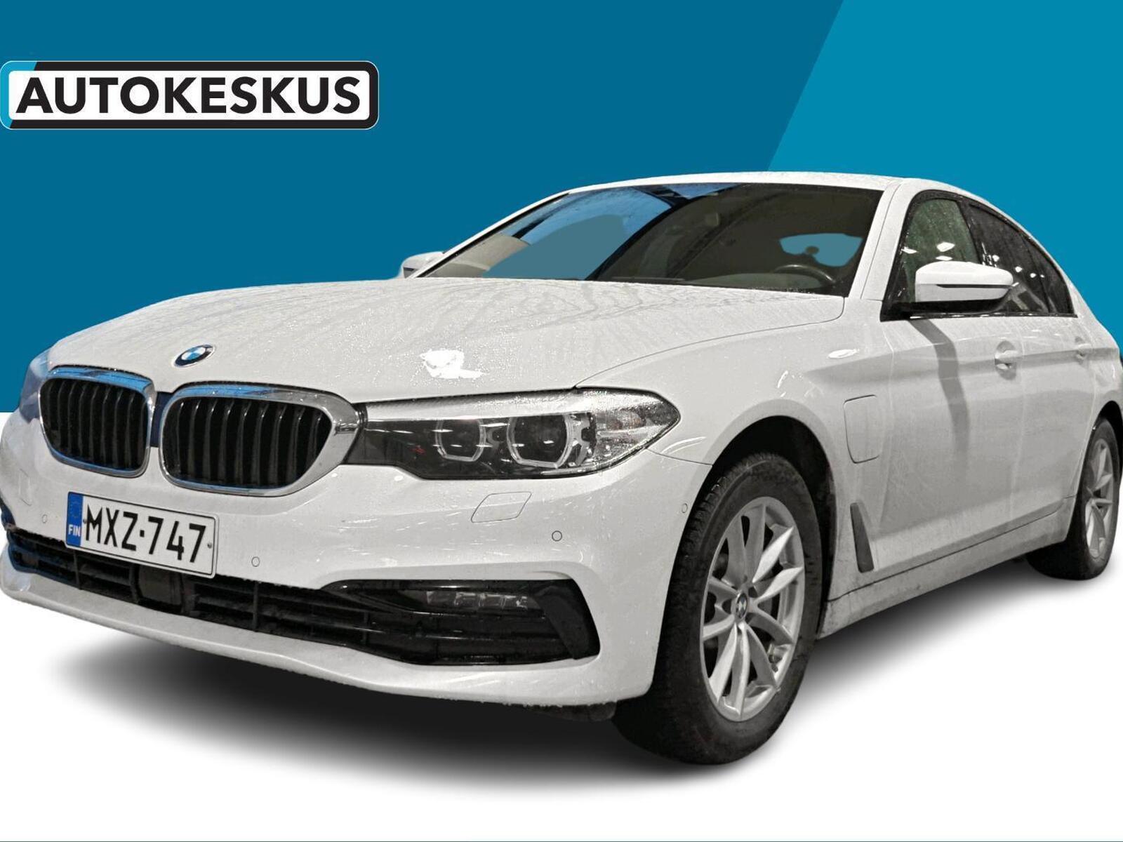 BMW 5-sarja 530 G30 Sedan 530e xDrive A Charged Edition Sport - **Aktiivinen vakionopeudensäädin / M Ratti / HiFi paketti / Suomi-auto pienin kilometrein!! **