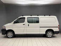 Toyota Hiace vaihtoauto