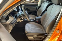 Combi 1.5 TSI 116 Style eTEC DSG Autom. - Korkokampanja 1,99% + kulut! - Automaattivaihteisto nyt veloituksetta | Canton Sound System | Webasto | Vetokoukku | Premium metalliväri Phoenix Orange heti ajoon Skoda Octavia