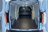 heti ajoon Ford Transit Custom