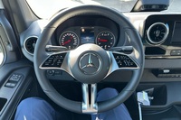 heti ajoon Mercedes-Benz Sprinter