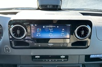 heti ajoon Mercedes-Benz Sprinter