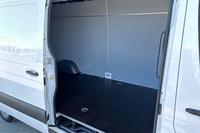 heti ajoon Mercedes-Benz Sprinter