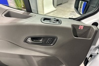 heti ajoon Ford Transit