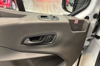 heti ajoon Ford Transit