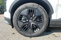 heti ajoon Volvo EX30 Cross Country