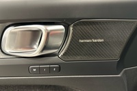 heti ajoon Volvo EX40