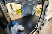 heti ajoon Ford Transit Custom