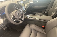 T8 AWD Long Range High Performance Ultra Black Edition heti ajoon Volvo XC60