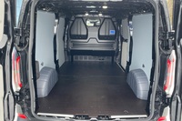 heti ajoon Ford Transit Custom